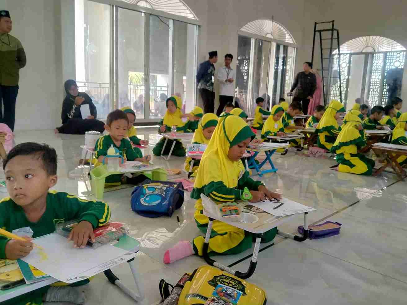 Anak-Anak Godog Antusias Ikuti Lomba Kreatif Milad ke-113 Muhammadiyah