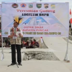 Menko PMK Resmikan Gudang Logistik di Provinsi Papua Tengah 