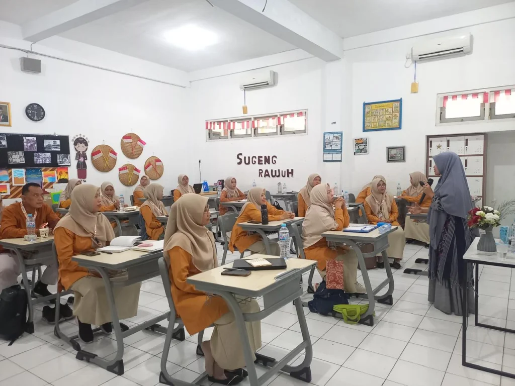 Kegiatan Penguatan Kompetensi Guru di Spemdalas Hadirkan Pakar Pendidikan Unesa