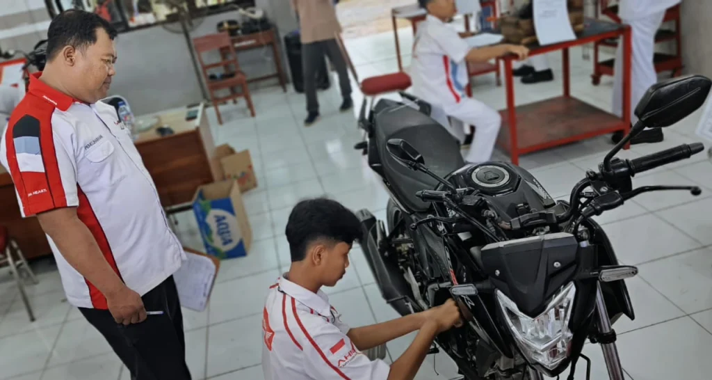 Peserta UKK se-Karesidenan Besuki Berikan Kesan Positif terhadap SMK Muda Genteng