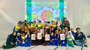 Aksi Bergizi Mahasiswa KKN Kelompok 3 UMG 2025: Edukasi Seru “Isi Piringku” untuk Tanamkan Gizi Seimbang Sejak Dini
