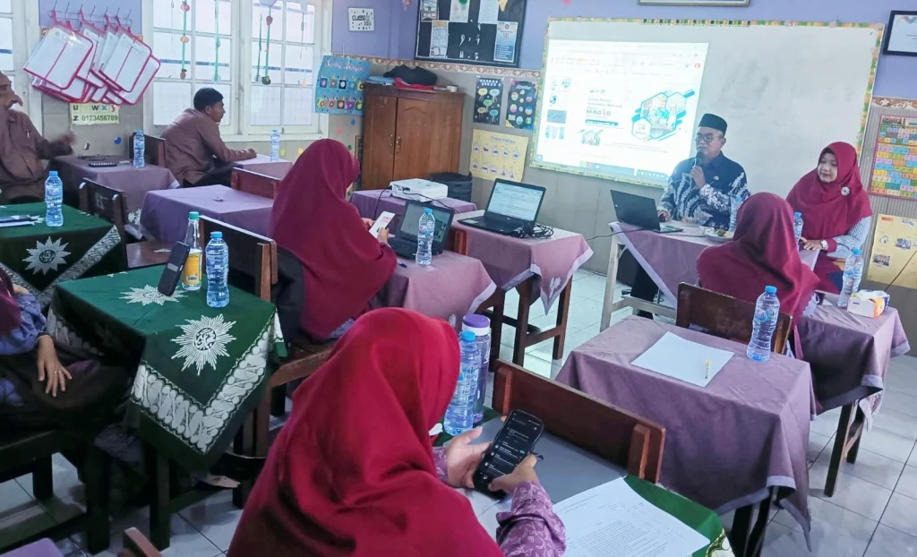 Tingkatkan Mutu Pendidikan, Mimdaka Gelar Pembinaan Guru dan Sosialisasi MAGIS