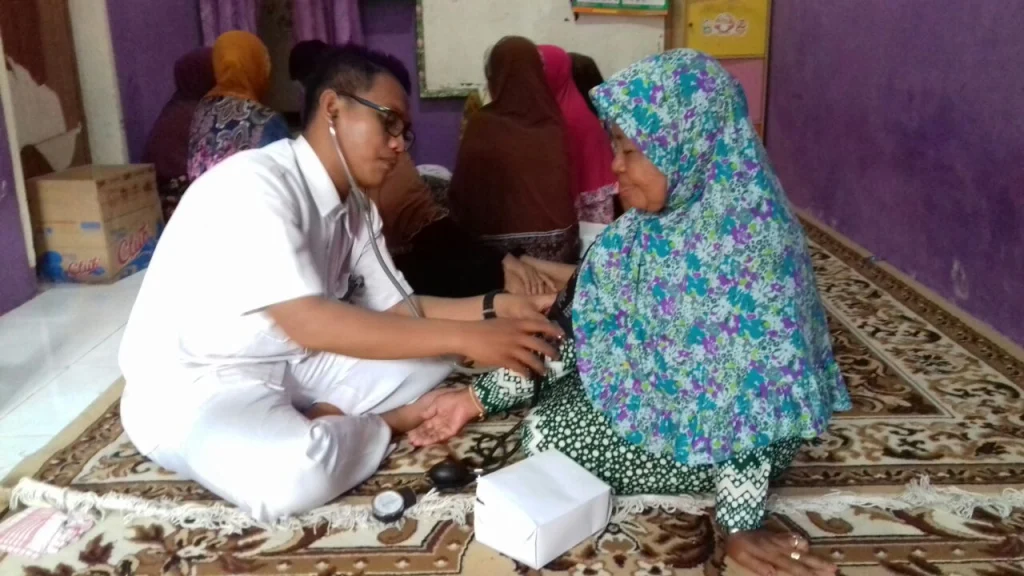 Ketika Para Lansia Berkumpul Buat Paguyuban