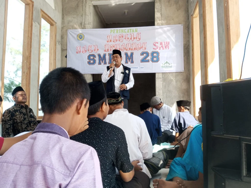 SMPM 28 Kandangsemangkon Rayakan Maulid Nabi di Mushola Al-Kautsar Kelompok Nelayan