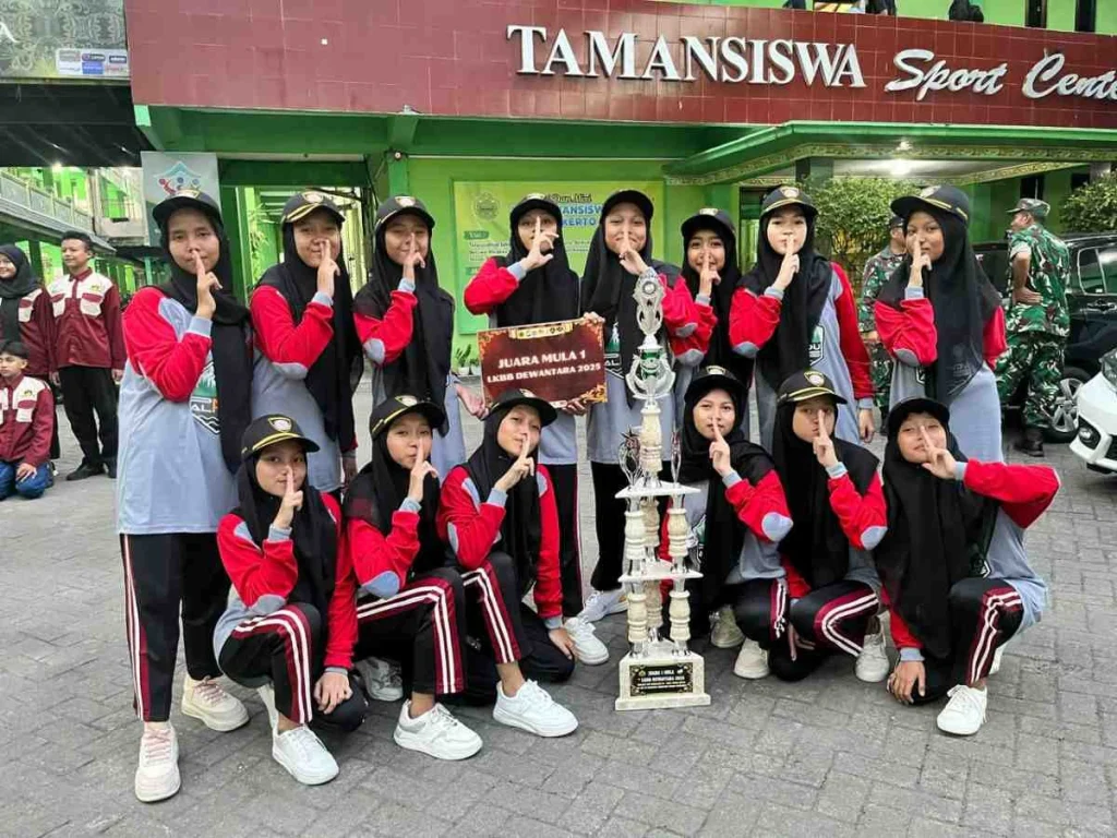 SMPM 12 Sendangagung Sabet Juara Satu Mula LKBB Jawa Timur