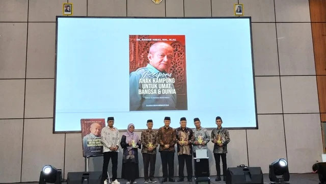 Buku Respons Anak Kampung untuk Umat, Bangsa, dan Dunia Diluncurkan: Testimoni Prof Din Syamsuddin Mengundang Tawa