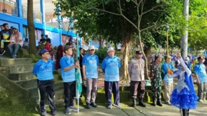 Jalan Sehat AUM PCM Mantup: Gebyarkan Persyarikatan