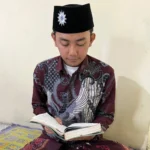 Lulus Ujian Tahfidz, Guru KMD SD Muhammadiyah 1 Driyorejo Mengikuti Wisuda 20 Juz
