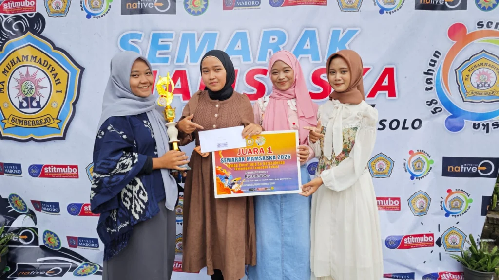 Siswi MTs Muga Sumberrejo Raih Juara 1 Vokal Solo di Semarak Mamsaska 2025