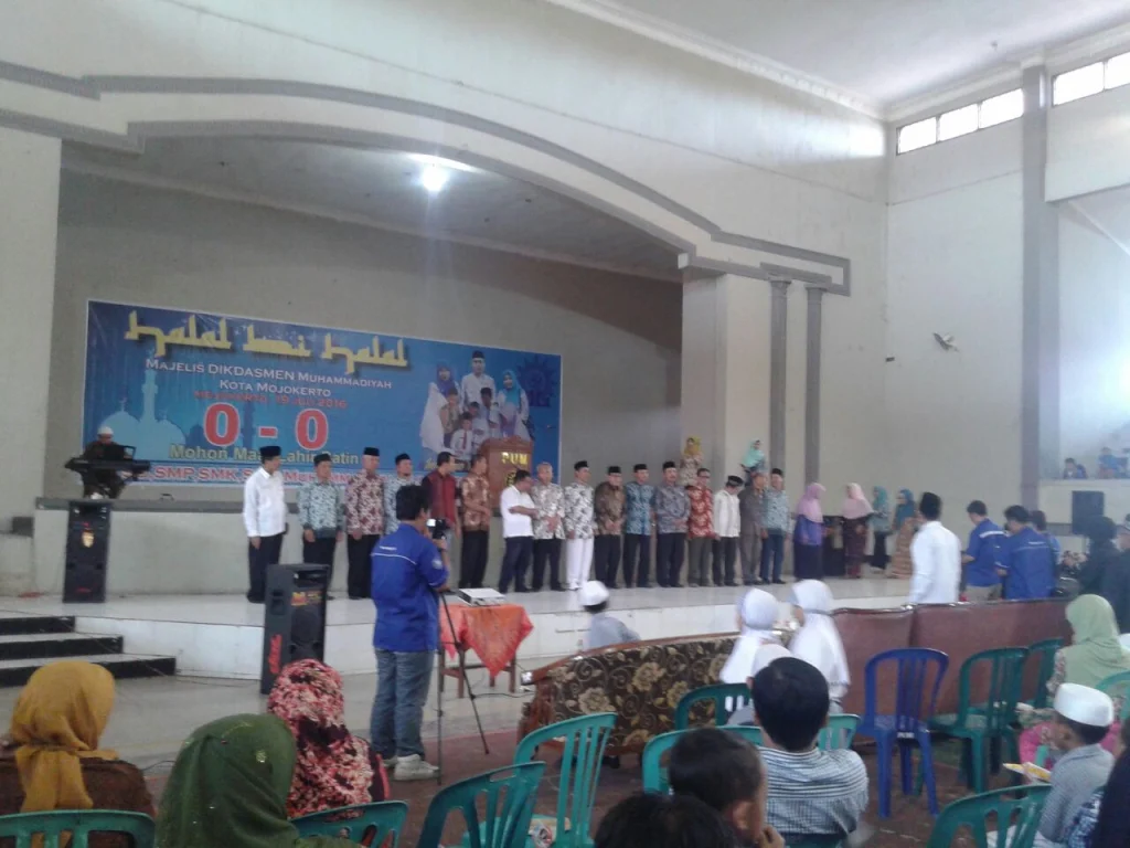 Pesan untuk Para Siswa Lulusan Muhammadiyah:  Jangan Lupakan Rumah Besar