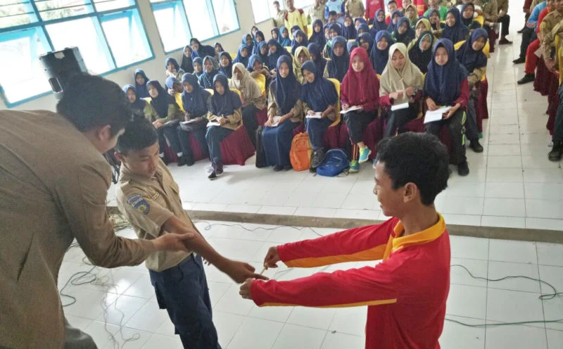 Ternyata Ada 7 Filosofi Hidup Sukses dalam Surat Alfatihah