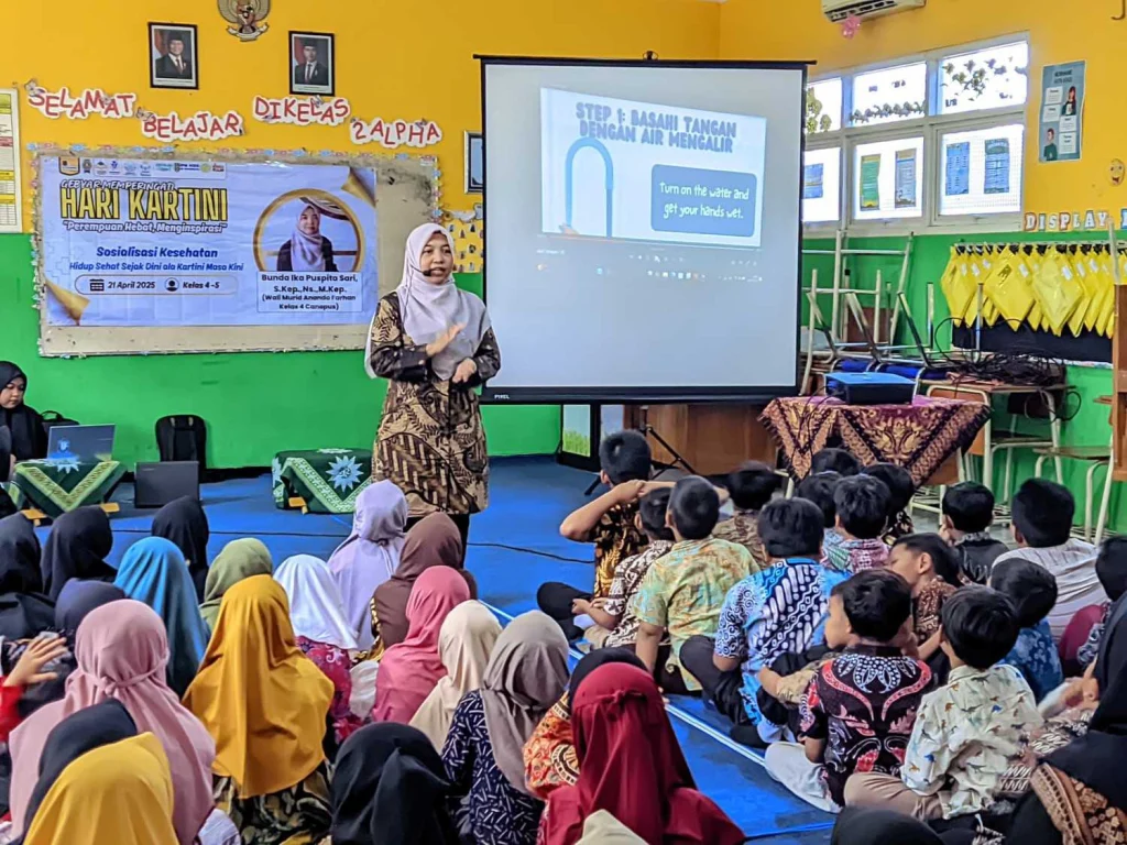 Semangat Kartini: SD Muhdelta Wujudkan Sekolah Sehat melalui Sosialisasi Kesehatan