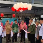 SD Muhammadiyah 3 ICP Sumberrejo Lepas 10 Siswa untuk Ikuti International Immersion Program ke Malaysia dan Singapura