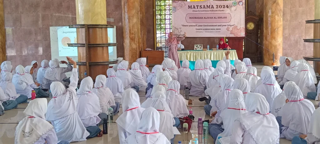 Ratusan Santri Baru MA Al-Ishlah Ikuti MATSAMA 2024 dengan Antusias Tinggi
