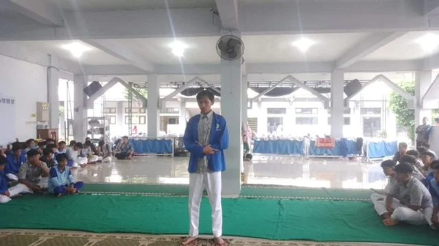Peringati Isra Mikraj, SMA Muha Genteng Gelar Drill Bacaan Shalat Sesuai HPT