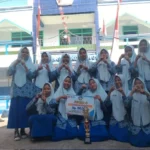 Siswa MTs Muhammadiyah 1 Pondok Modern Paciran Raih Juara Harapan I dalam Lomba Gerak Jalan Kreasi HUT ke-79 RI