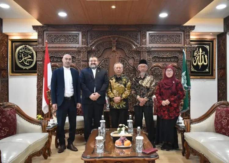Kunjungi PP Muhammadiyah, Dubes Iran Bahas Konflik dan Propaganda Zionis