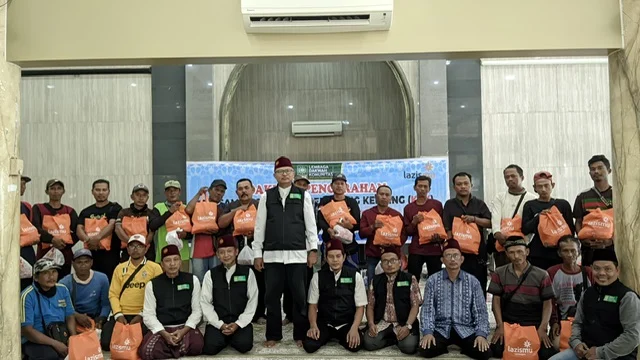 Menebar Cahaya Dakwah: LDK PDM Lamongan Gelar Pembinaan bagi Komunitas Pedagang Keliling