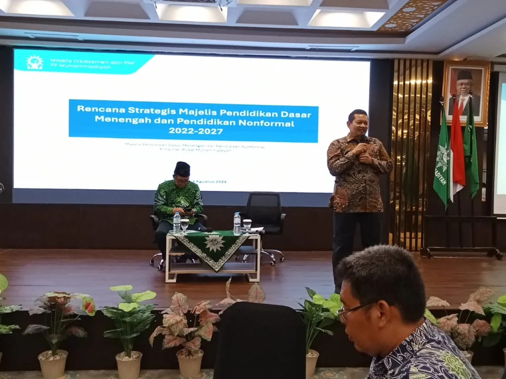 Ketua Dikdasmen dan PNF Pusat: Sekolah Muhammadiyah Lamongan Punya Potensi Menjadi Sekolah Sehat dan Unggul