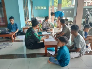 Panitia Amil Zakat Fitrah Masjid At-Taqwa Pandan Buka Posko Layanan Sehari Penuh