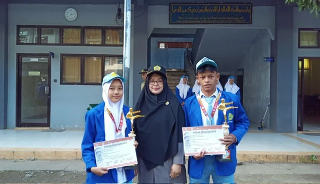 Dua Pesilat SMA Muha Persembahkan Medali di Kejurnas Pencak Silat