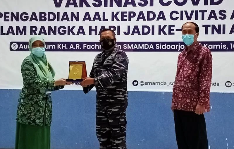 AAL dan Smamda Gelar Vaksinasi Covid