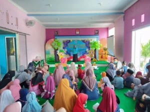 Hafalan Surat Pendek Ortu-Anak Difestivalkan TK Aisyiyah II Kota Probolinggo