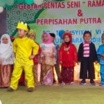 Beginilah Cara Sekolah Mendidik Anak-Anak Imut Ini Bernyali