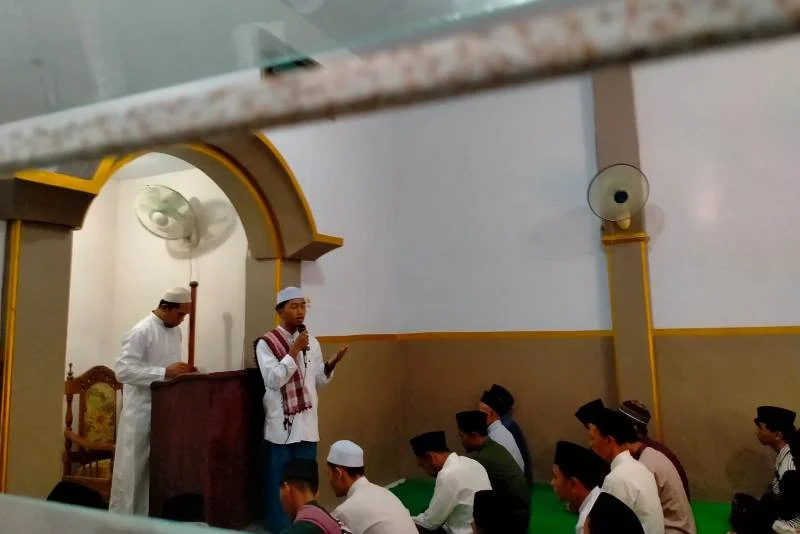 Jamaah Aboge Rayakan Idul Fitri Ahad, 23 April 2023