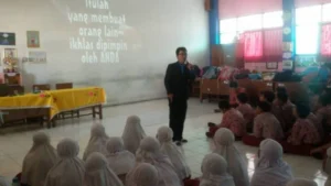 SD Muhammadiyah 1 Gresik Siap Hadapi UN dengan Gembira