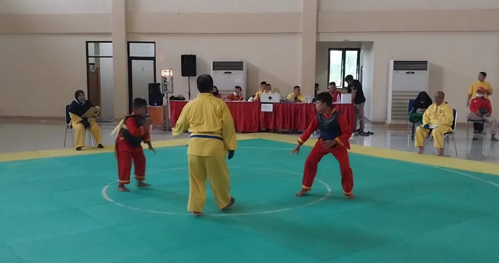 SDMM Meraih 4 Emas, 1 Perak, dan 1 Perunggu di Turnamen Tapak Suci Airlangga