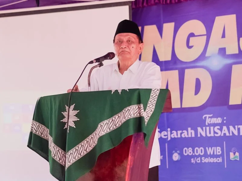 Kisah Keledai dan Dua Orang Berjalan ke Pasar