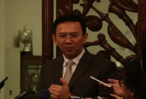 Setelah Ahok Tersangka: antara Lega dan Khawatir  