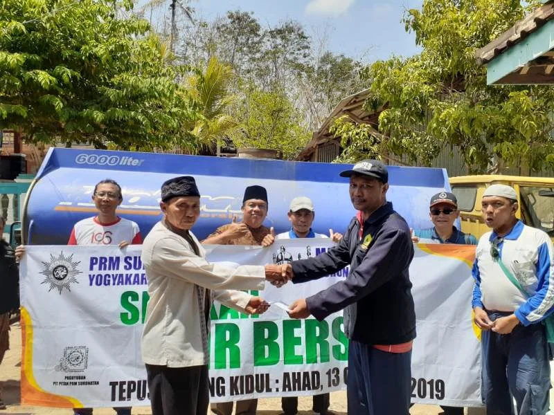PRM Suronatan Galang Bantuan Air ke Gunung Kidul 230 Tangki