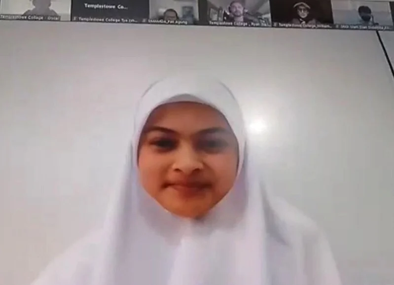 Siswa Smamda Surabaya Ikuti Global Youth Forum, Begini Obrolannya