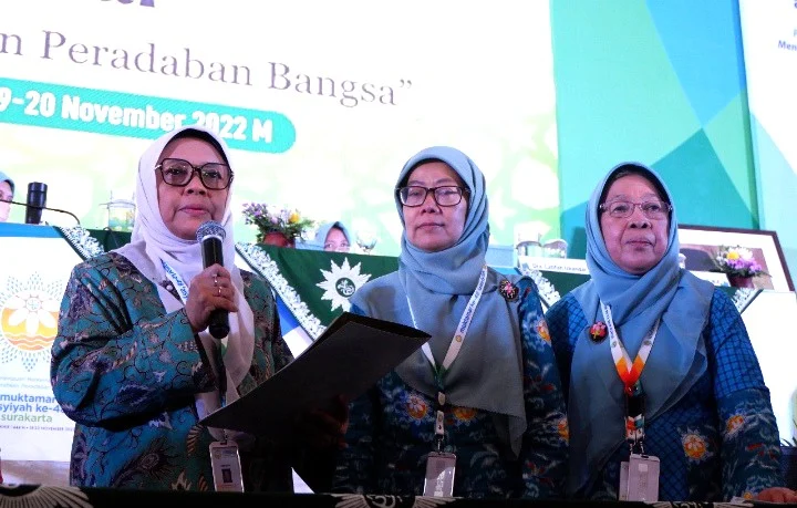 Aisyiyah Punya Ketua Umum Baru: Salmah Orbayinah