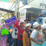 Siswa SD Muhammadiyah 1 Gresik Aksi Kelana Kota Ajak Warga Sambut Ramadhan dengan Gembira