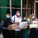 Amil Lazismu Bantu Aktivis Aisyiyah yang Rumahnya Terbakar