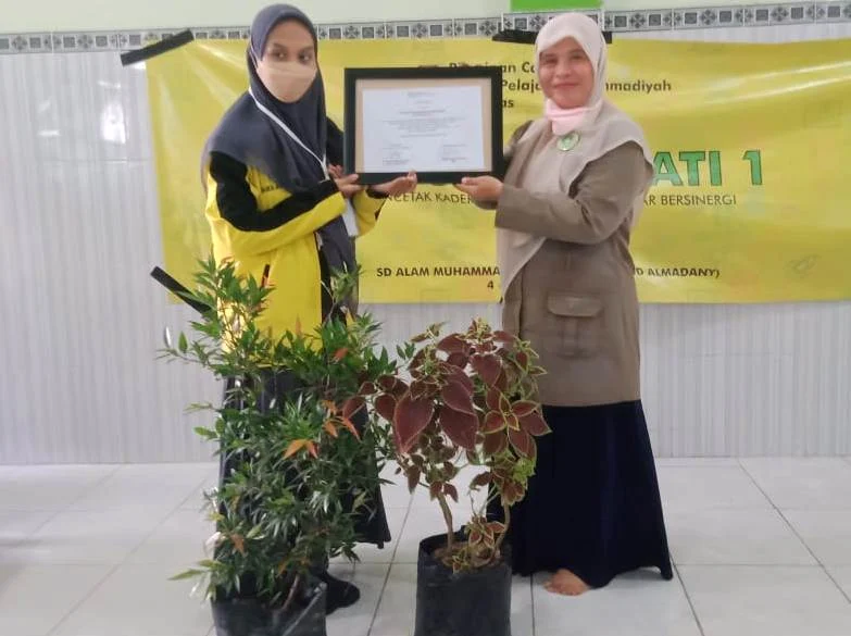 IPM Kebomas Buka Kaderisasi, Kepala Almadany Dapat Kejutan Ini