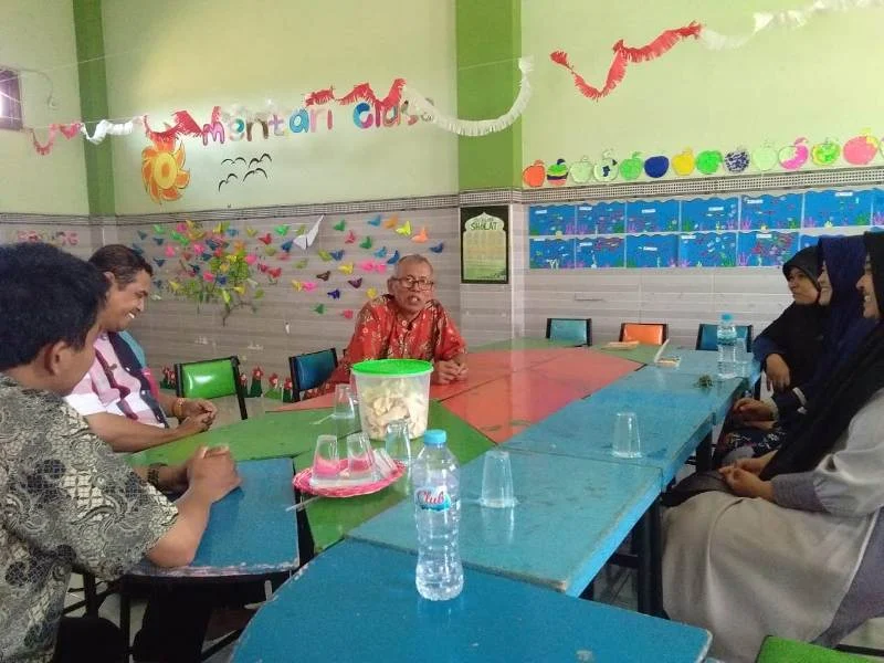 Obrolan Ringan dengan Sesepuh Pendidikan, Ini Pesannya