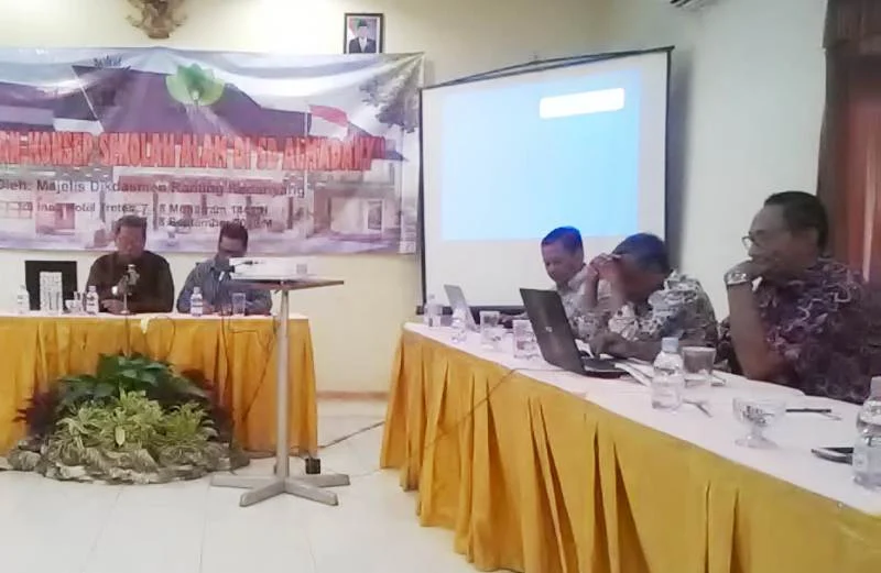 Dua Tahun Berjalan, Sekolah Alam Ini Evaluasi Konsepnya