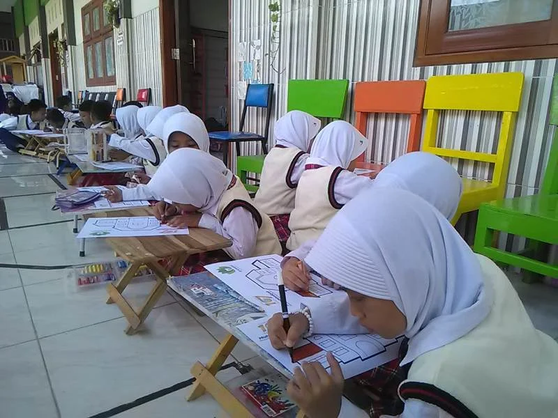 Mencari Inspirasi Lewat Nobar Film ‘Laskar Pelangi’