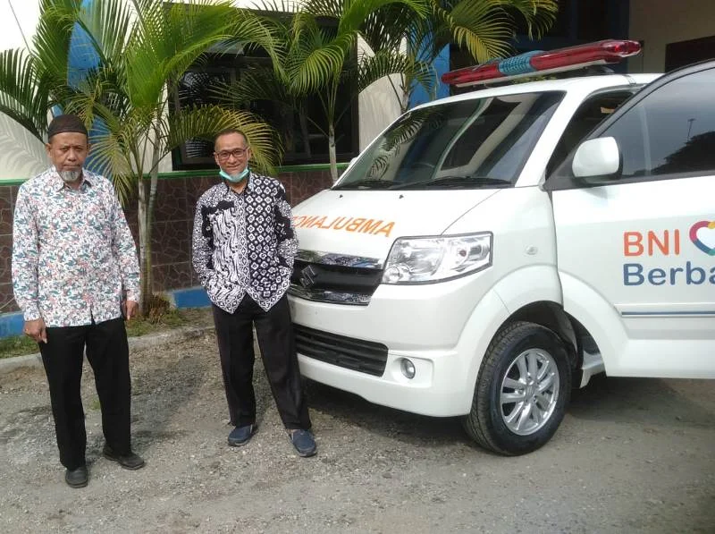 Dapat Ambulans, Klinik Siti Fatimah Pare Hibahkan untuk Umat