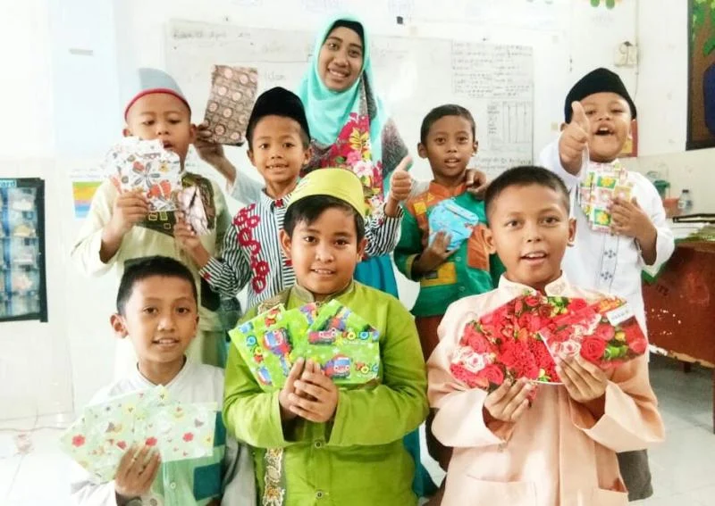 Ngabuburit Kreatif ala Siswa Ini, Berpuasa Sambil Berkarya