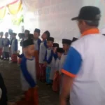 Unik, Puluhan Anak Dikhitan Massal Sambil Senyum