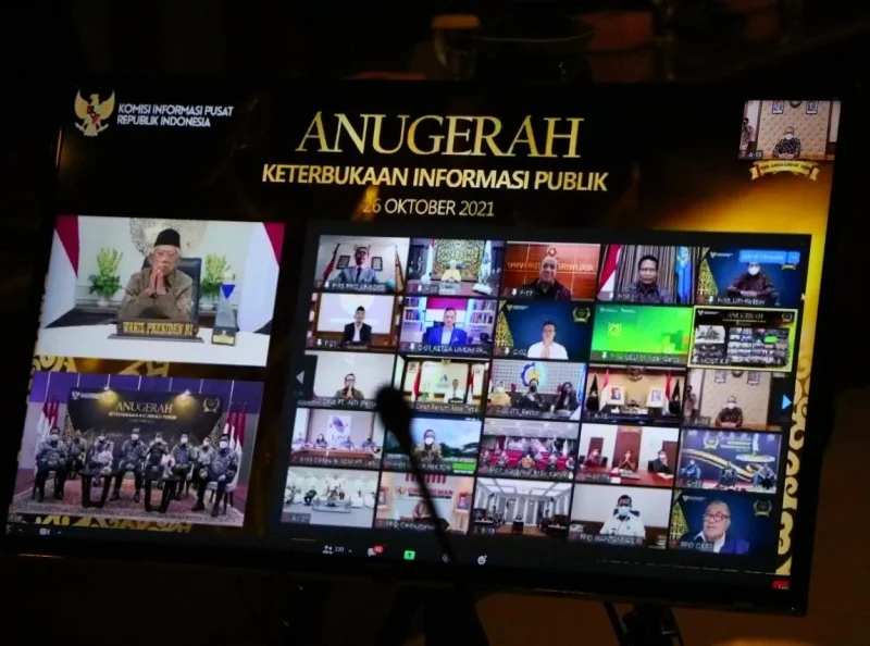 Kemenko PMK Raih Anugerah Keterbukaan Informasi Publik