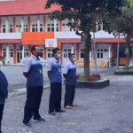 Jalankan SOP, Pramubakti Spemdalas Breafing Pagi