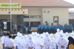 Apel Siswa Baru SMAMITA Bertempat di Brimob Polda Jatim. Mengapa?