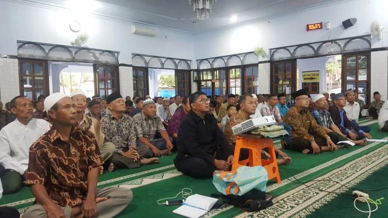 Berangkat dari Surat At Tahrim, Orangtua Harus Melahirkan Generasi Berkualitas