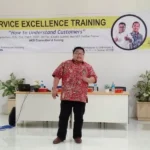 Sales Rokok Saja Pede Tawarkan Produk, Apalagi Sales Sekolah Unggulan